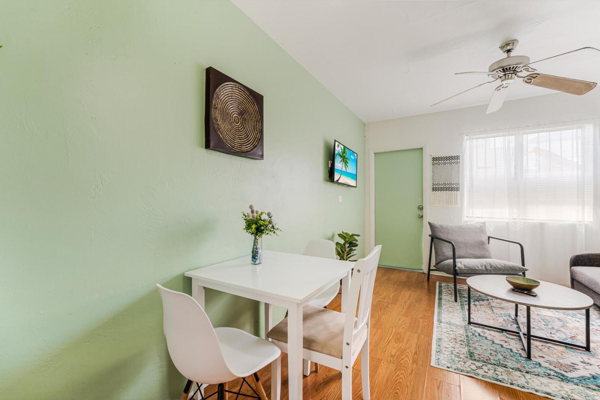 Serene 1Br Getaway Close To Brickell And Dt Маямі Екстер'єр фото